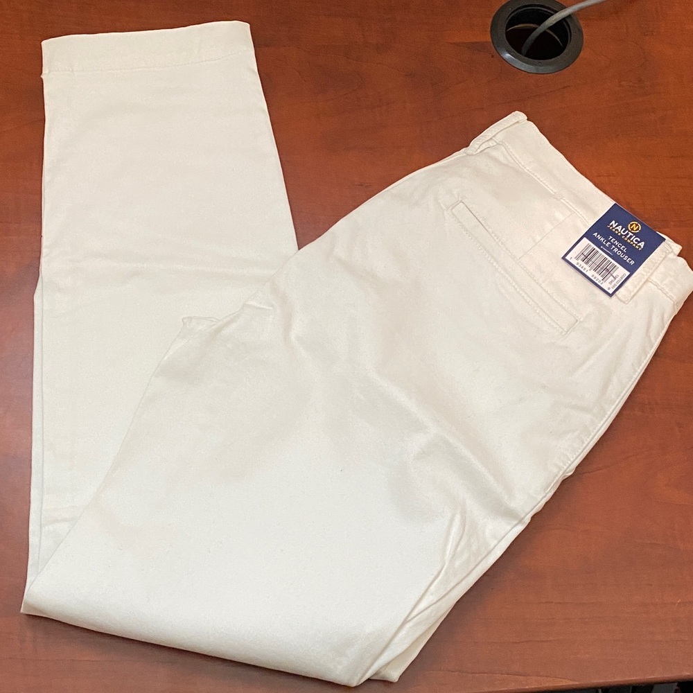 ( CLEAR OUT PRICE!!) Nautica Womens Tencel Stretch Ankle Pants White/ Size: 4/27